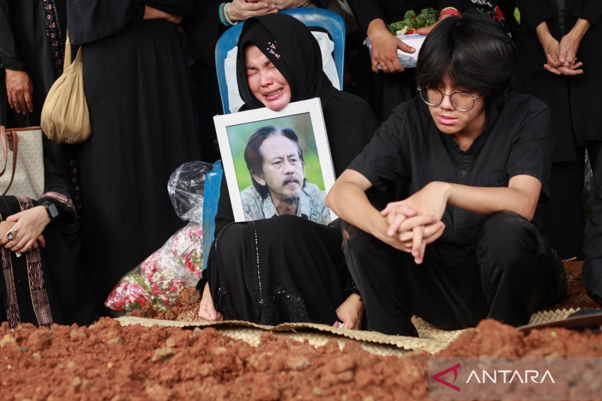 Kumpulan film yang pernah diperankan aktor Epy Kusnandar