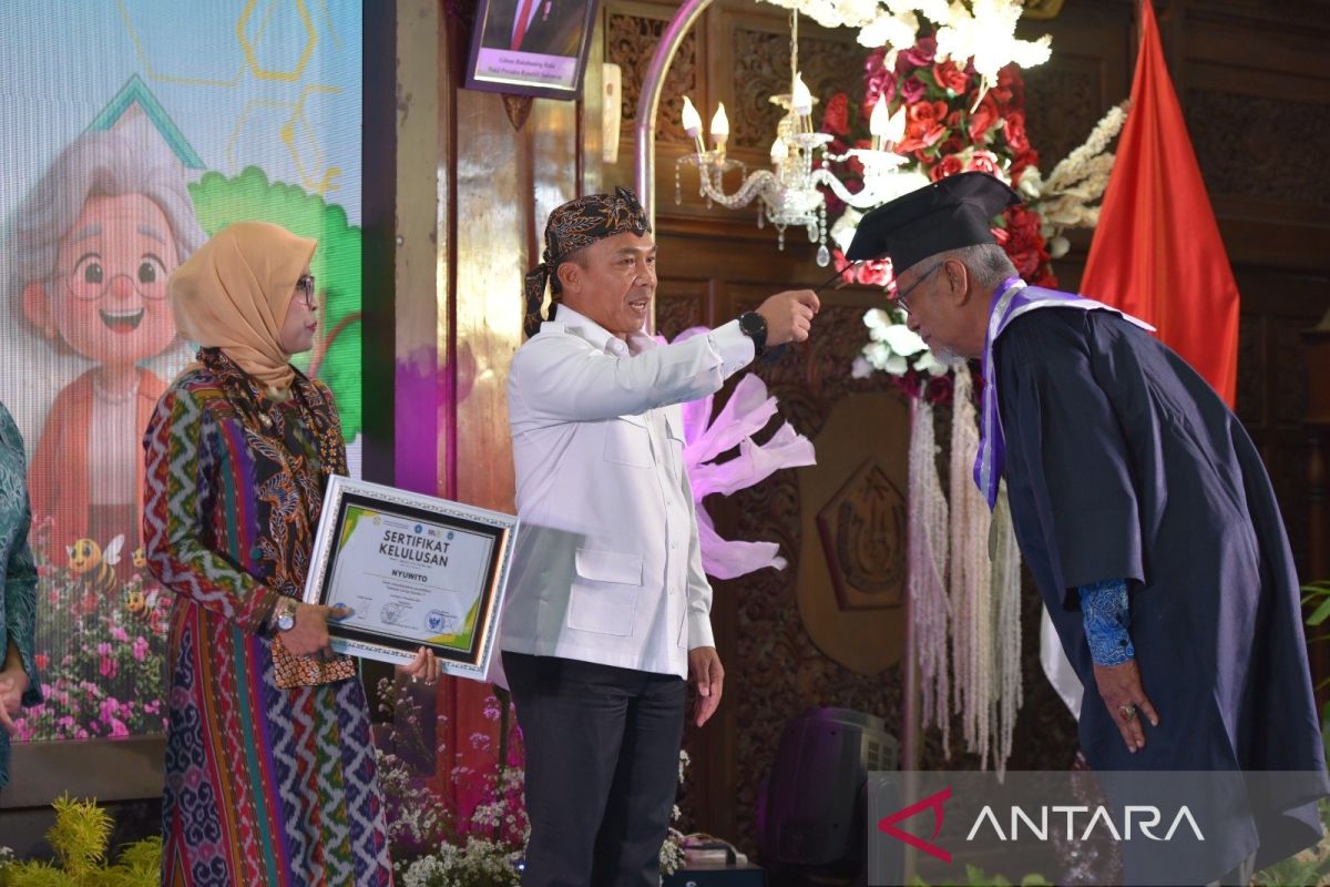 Mendukbangga: Sekolah Lansia cegah penduduk menua kesepian