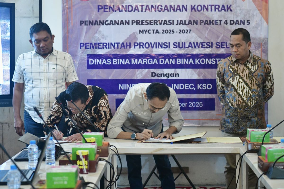 Pemprov Sulsel teken kontrak preservasi jalan senilai Rp1 triliun
