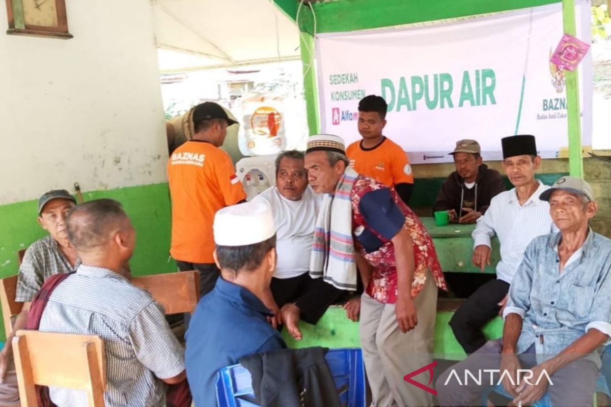 Baznas sediakan dapur umum dan air untuk penyintas bencana di Tapsel