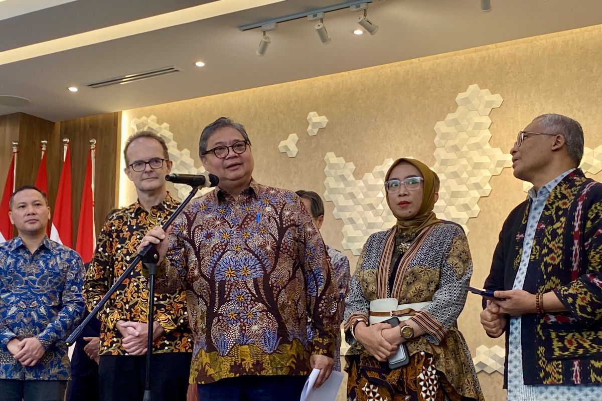 Menteri Pastikan Dana JETP Senilai US,1 Miliar Tersedia untuk Proyek