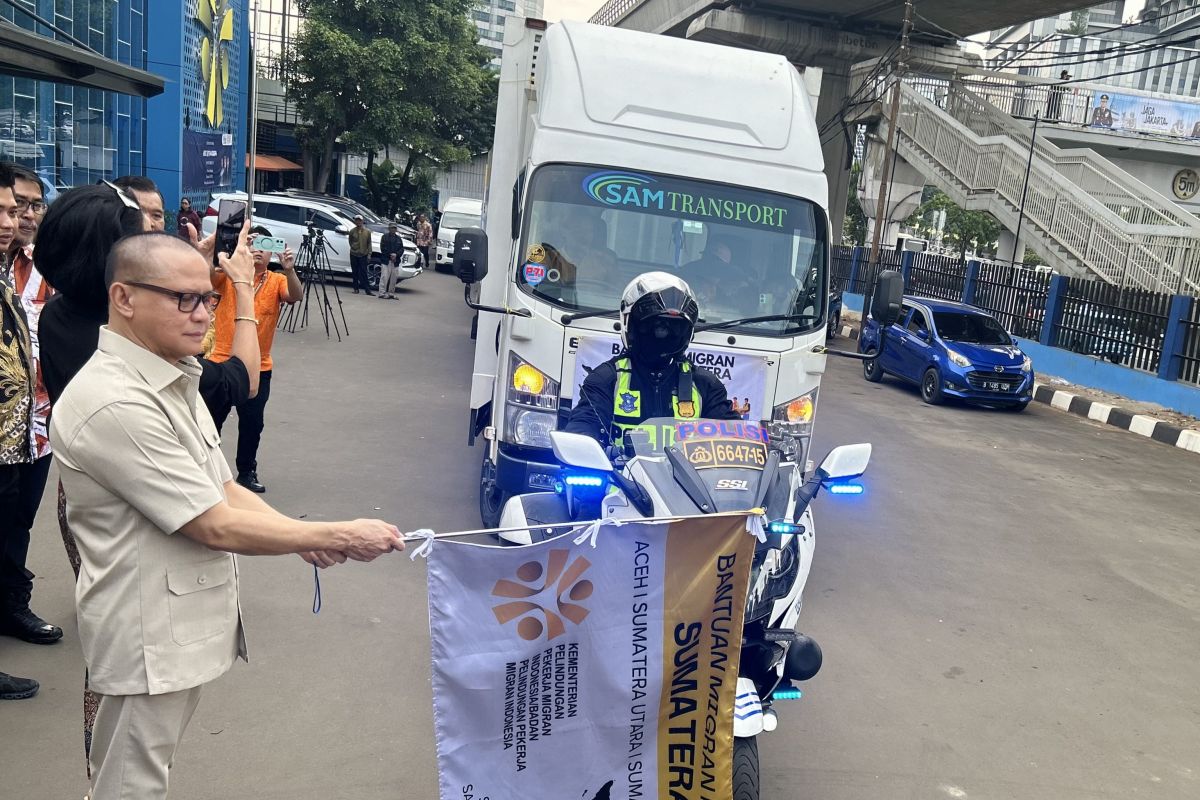 KP2MI salurkan empat truk bantuan untuk korban bencana Sumatera