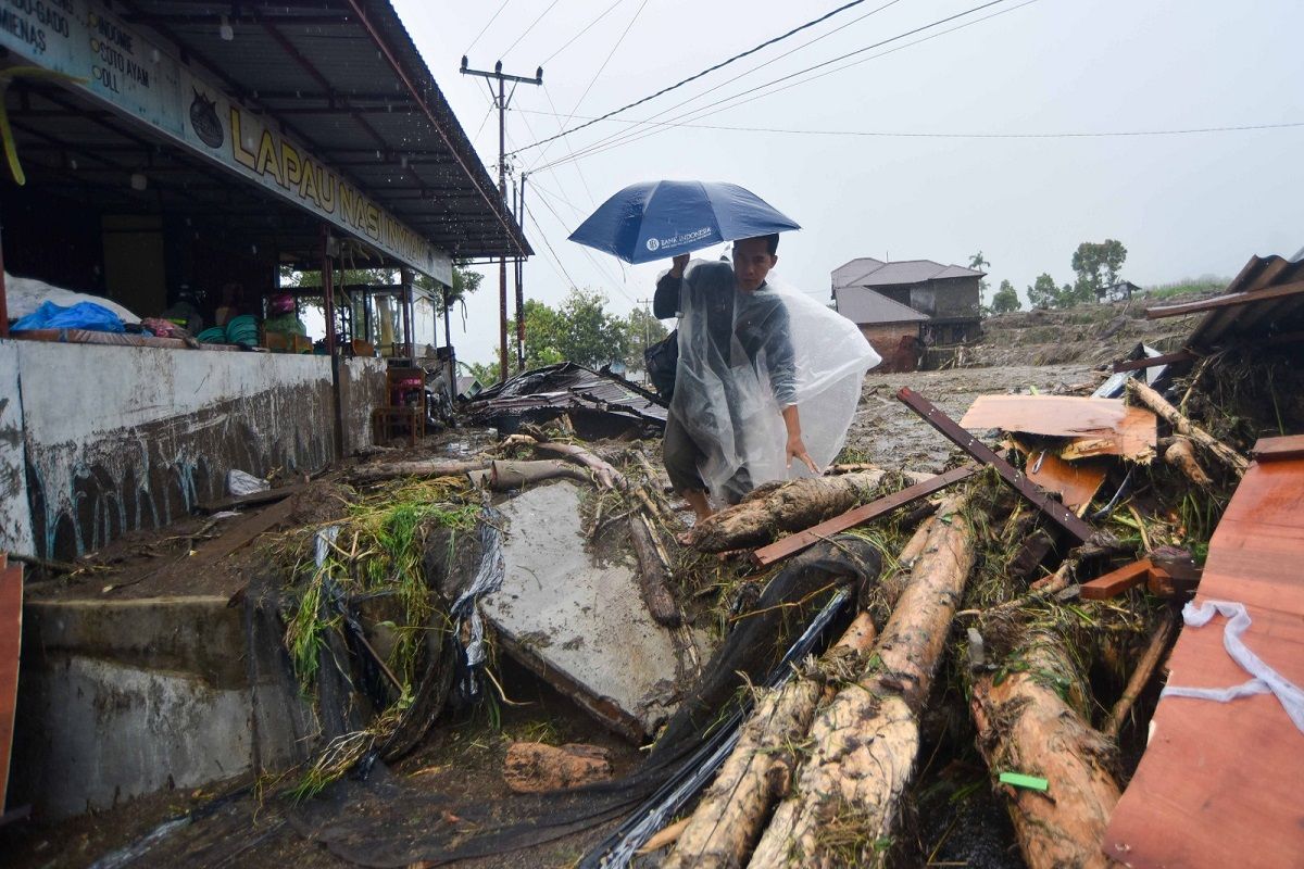 Lima jam mencekam di Malalak Timur