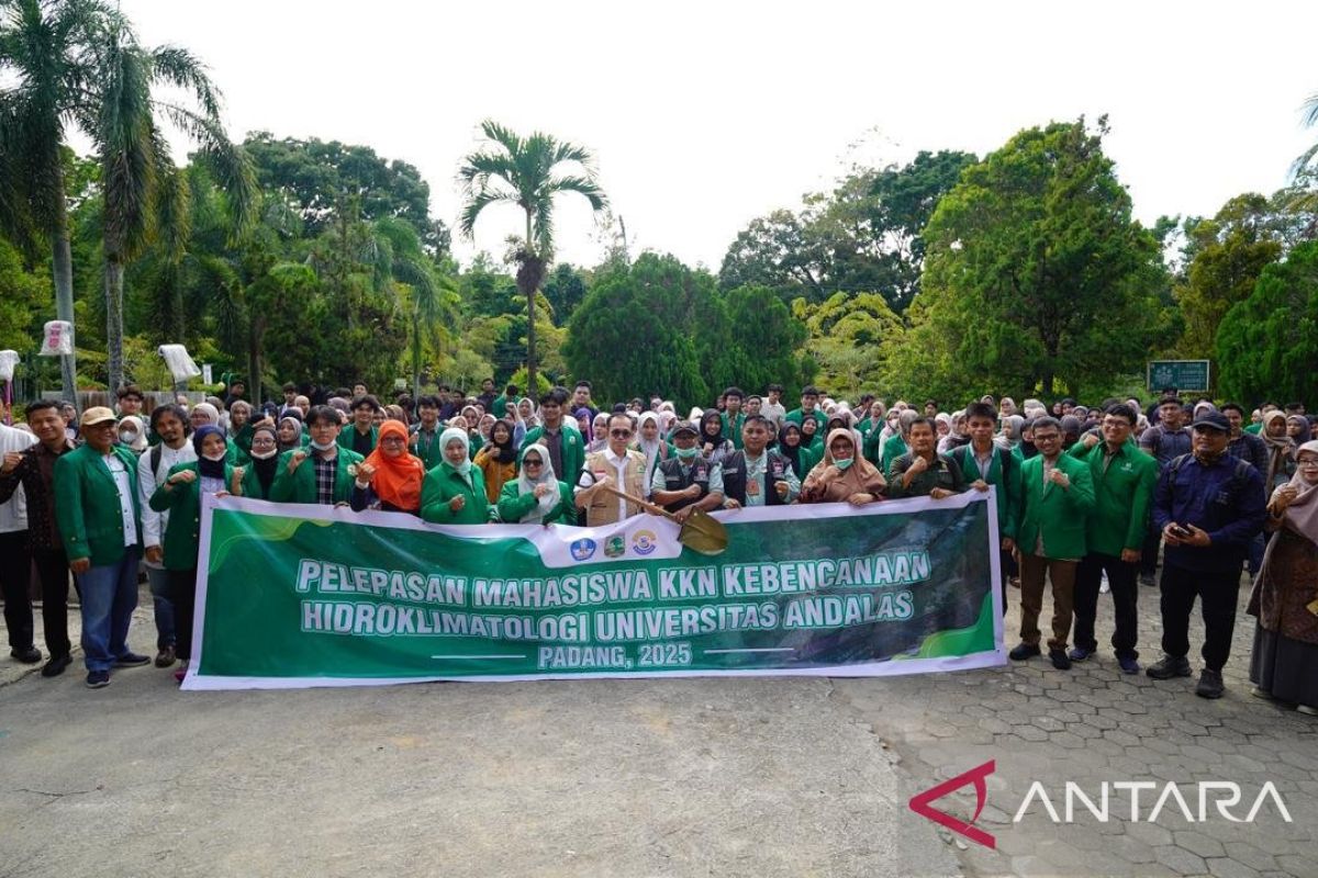 UNAND lepas 497 mahasiswa KKN Kebencanaan Hidroklimatologi