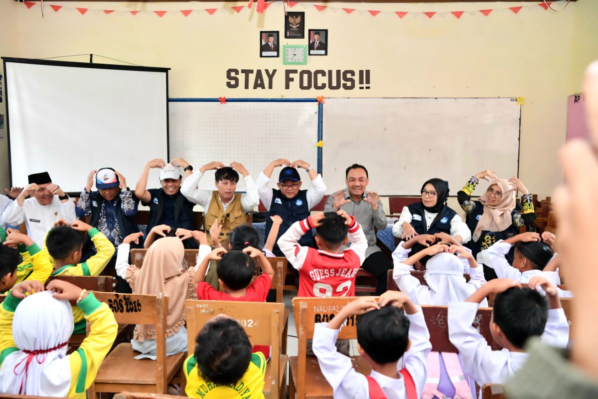 Mendikdasmen serukan semangat bangkit pulihkan pendidikan di Sumatra