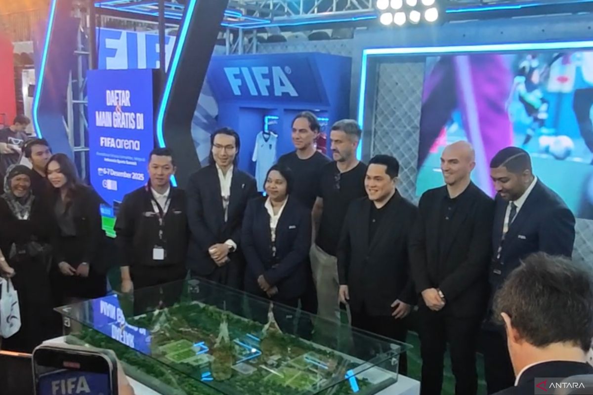 Alessandro Nesta dan Esteban Cambiasso turut hadiri ISS 2025 Jakarta