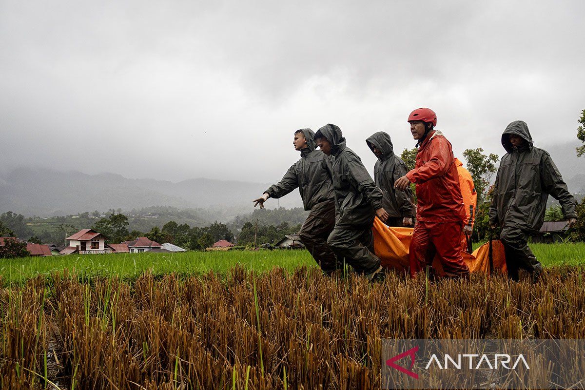 Kisah heroik penyintas likuefaksi selamatkan warga dari sapuan galodo