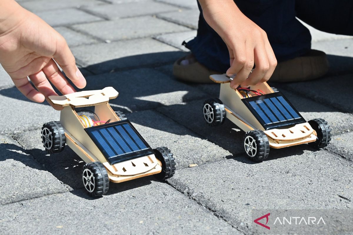 Desa Utak Atik di Bali perkenalkan teknologi hidrogen hijau, upaya percepatan transisi energi di Indonesia