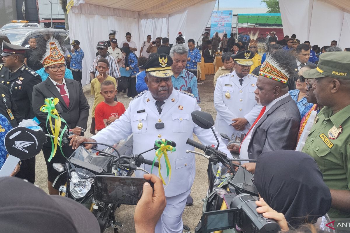 Dinas LKHP beri bantuan tujuh motor patroli kawasan hutan