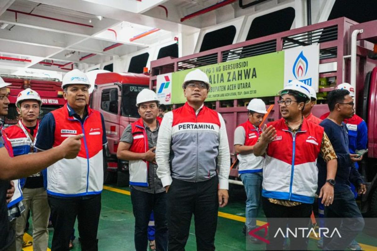 Ratas bersama Presiden, Pertamina laporkan Percepatan distribusi energi di wilayah terdampak bencana Sumatera