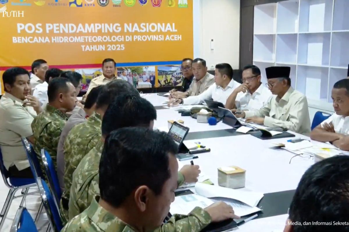 Prabowo bangga atas kinerja aparat pulihkan Sumatera tanpa jeda