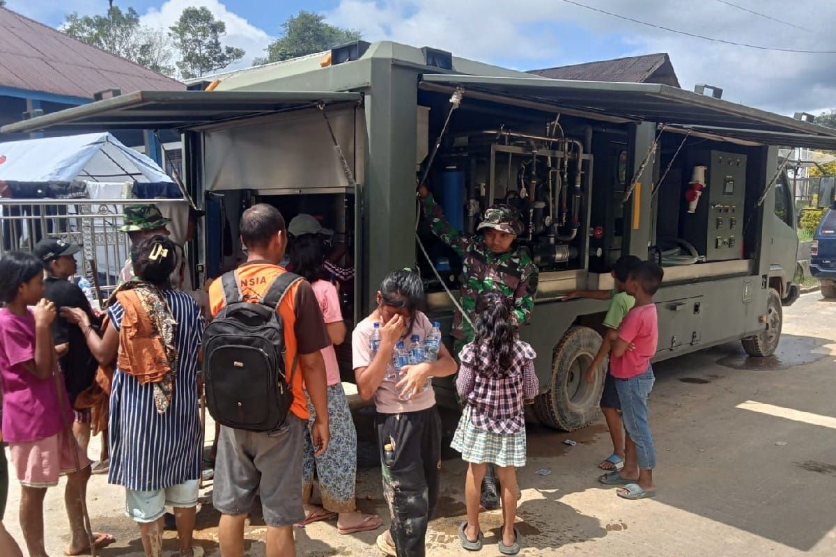 Kodam I/BB operasionalkan mobil RO untuk kebutuhan air bersih warga