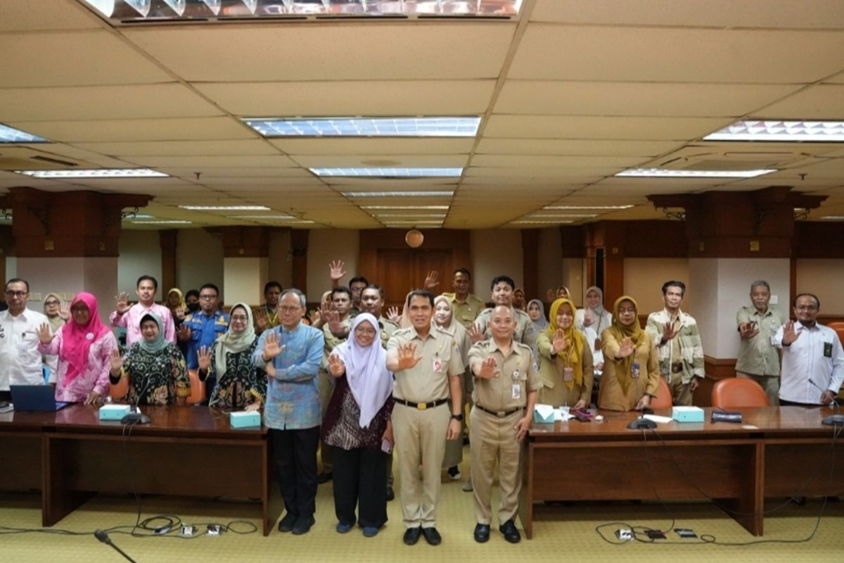 Jakbar lakukan evaluasi kinerja gugus tugas Kota Layak Anak