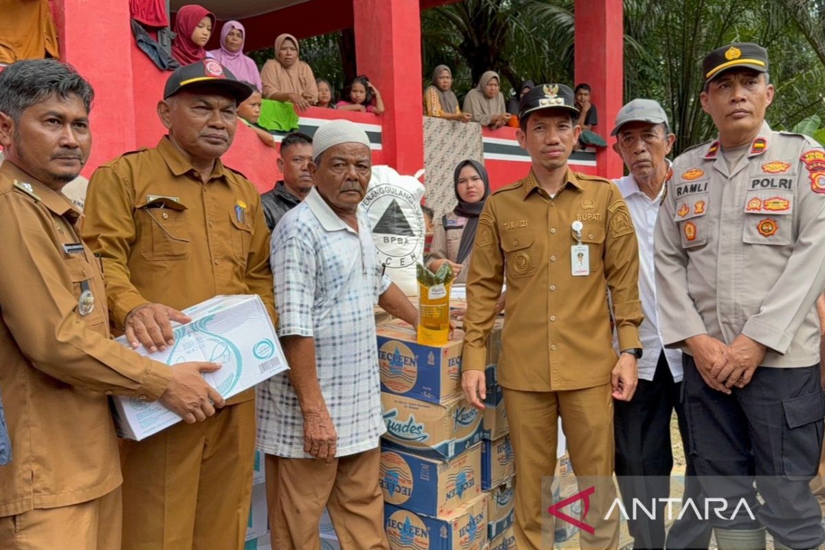 Pemkab Aceh Barat salurkan bantuan untuk korban banjir