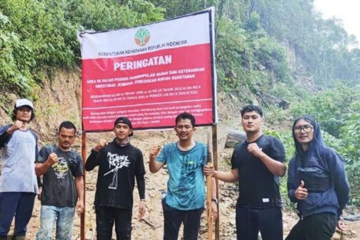 Kemenhut kembali segel 3 entitas diduga penyebab banjir di Sumatera