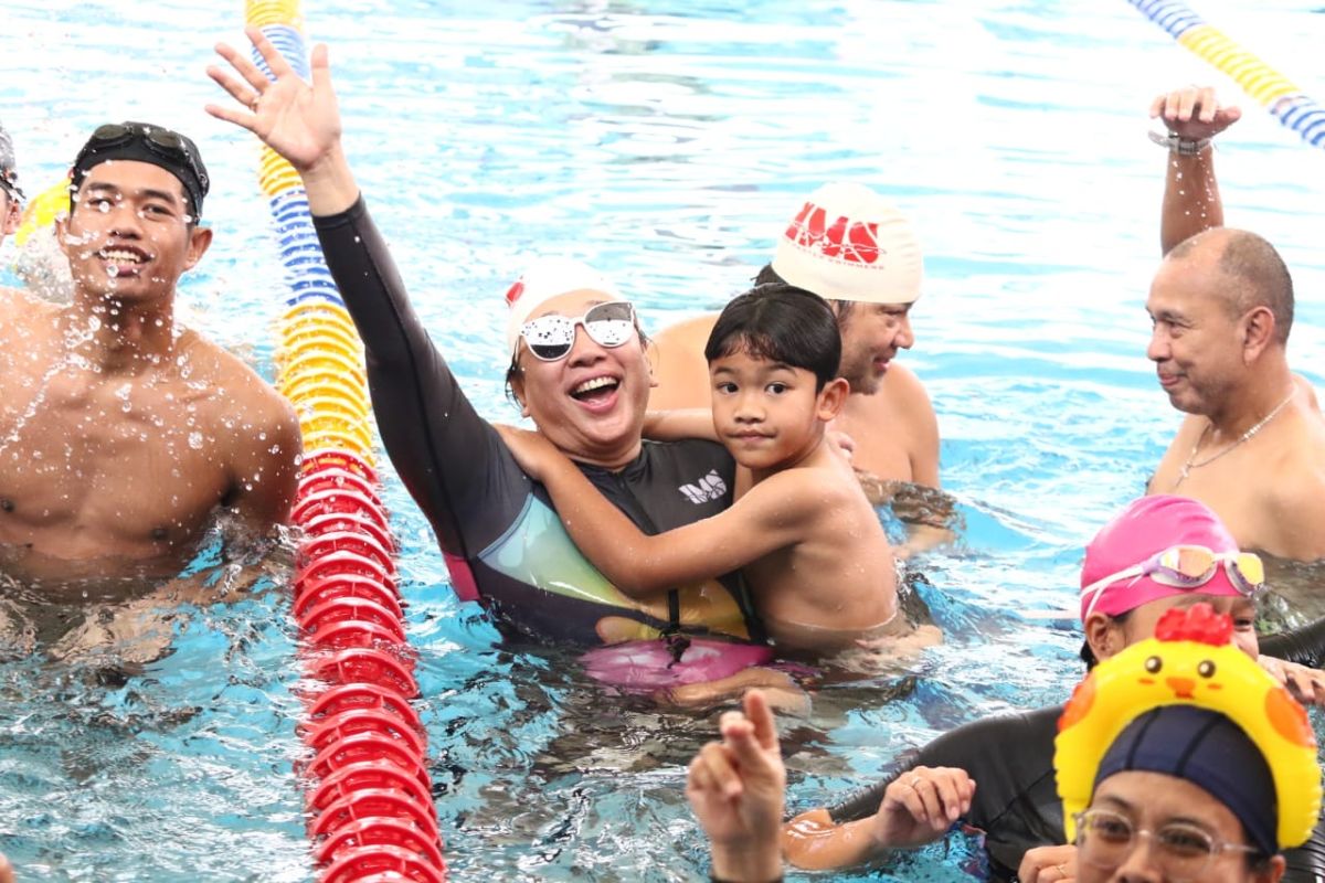 1st Nika Fun Relay Championships diikuti perenang lintas generasi
