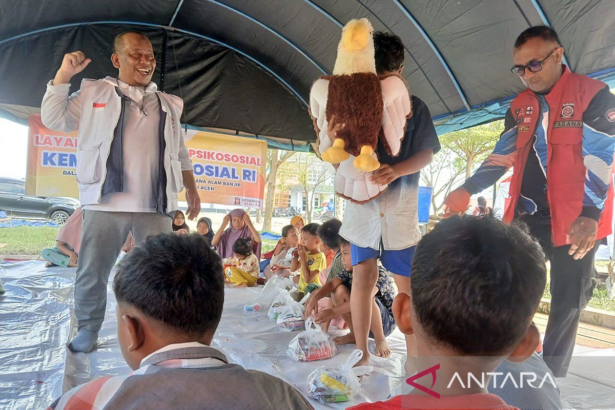 Kemensos berikan trauma healing kepada anak-anak di Pidie Jaya Aceh