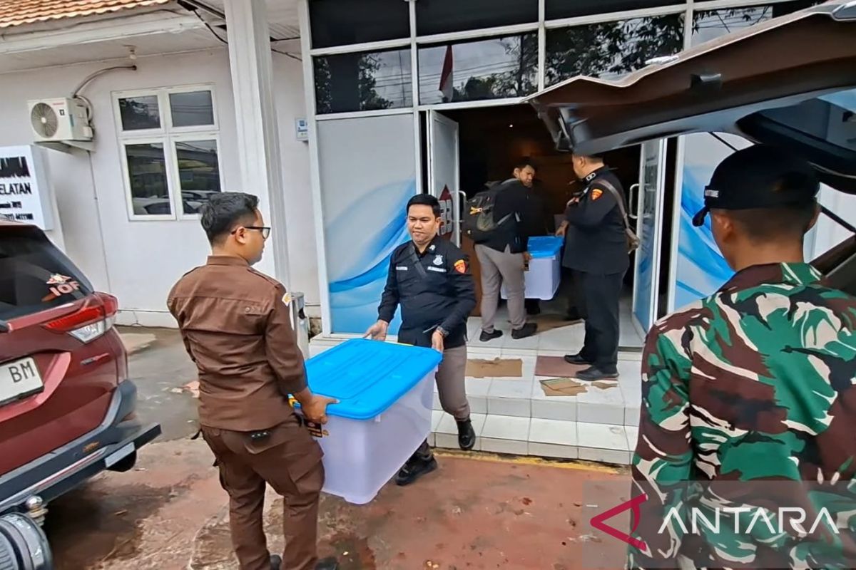 BUMD Bangun Banua digeledah Kejati Kalsel didampingi TNI bersenjata