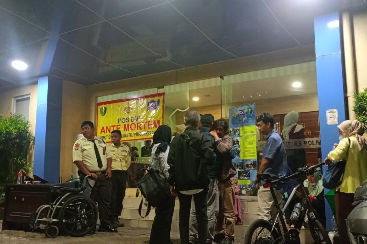 Kebakaran ruko Jakpus, RS Polri mulai data keluarga korban