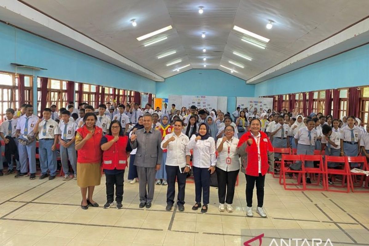 PMI Jayawijaya dorong pemeriksaan golongan darah untuk pelajar SMA/SMK