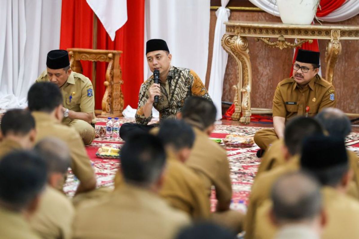 Pemkot Surabaya doa bersama untuk warga terdampak bencana di Indonesia