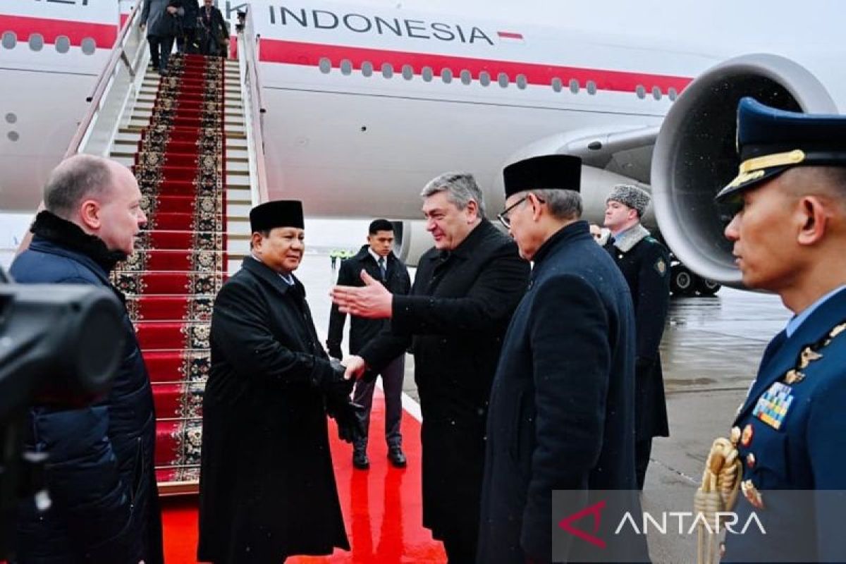 Kemarin, Prabowo temui Putin hingga Pakistan kirim dokter ke RI