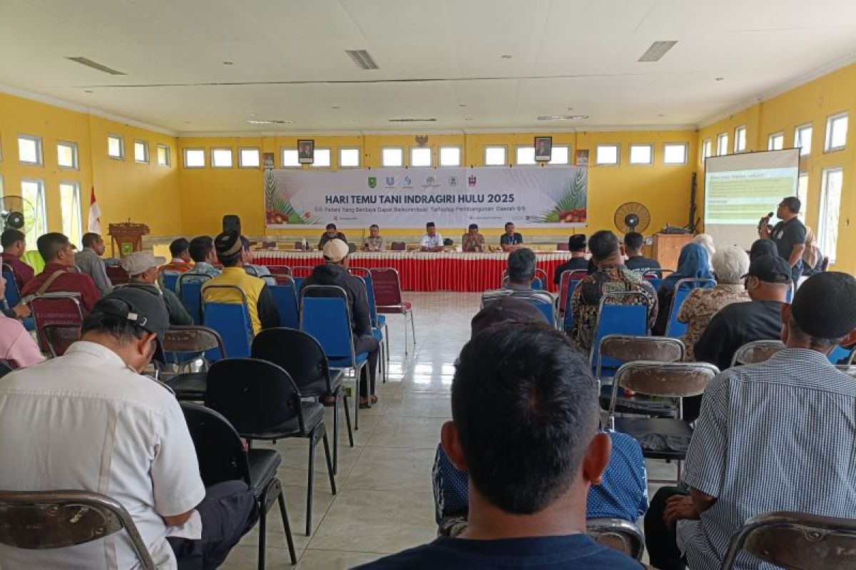 Ratusan petani sawit swadaya hadiri acara hari temu tani di Inhu
