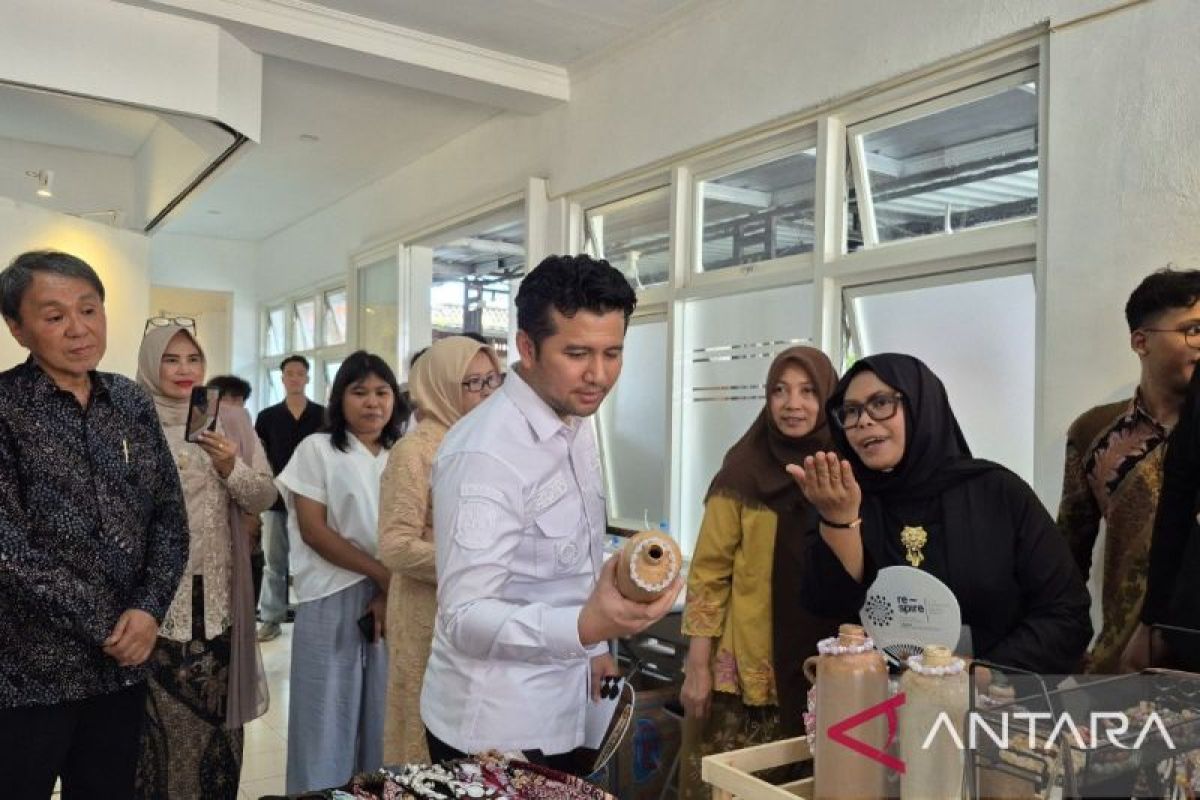 Wagub Jatim puji inovasi pendinginan pasif Balai RW Ketandan Surabaya