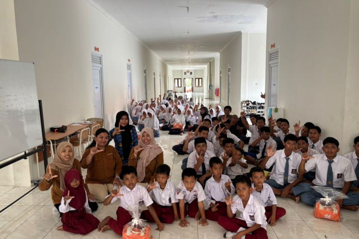 Disperpusip Jatim pinjamkan 1.600 buku dukung Sekolah Rakyat