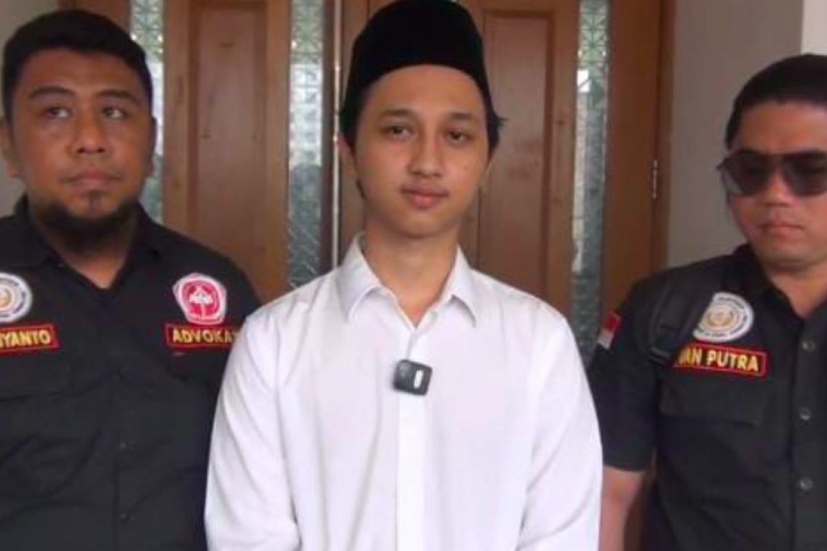 Usai sidang di PN Jakpus, mahasiswa terdakwa penganiayaan minta maaf