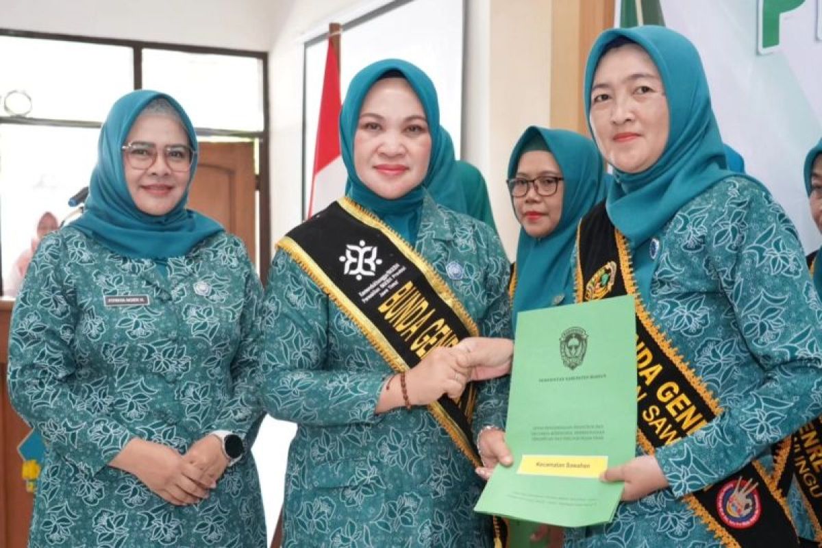 Pemkab Madiun kukuhan 15 Bunda GenRe Kecamatan wujudkan remaja unggul