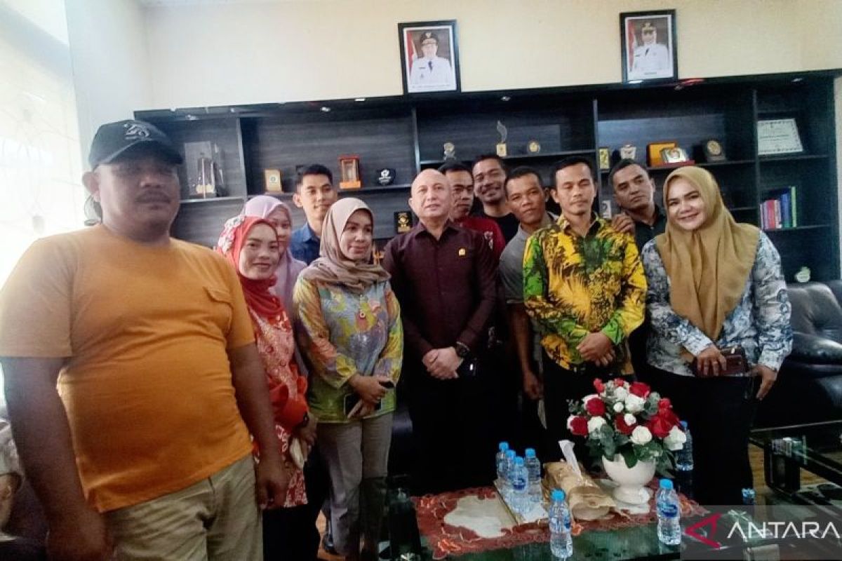 Terima audiensi PPPK paruh waktu, Ketua Didit yakinkan penyerahan SK sebelum akhir tahun