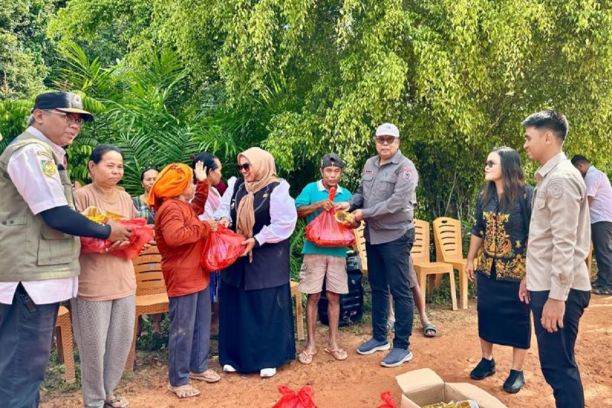 Pemkab Kotim salurkan bantuan untuk korban banjir di lima desa