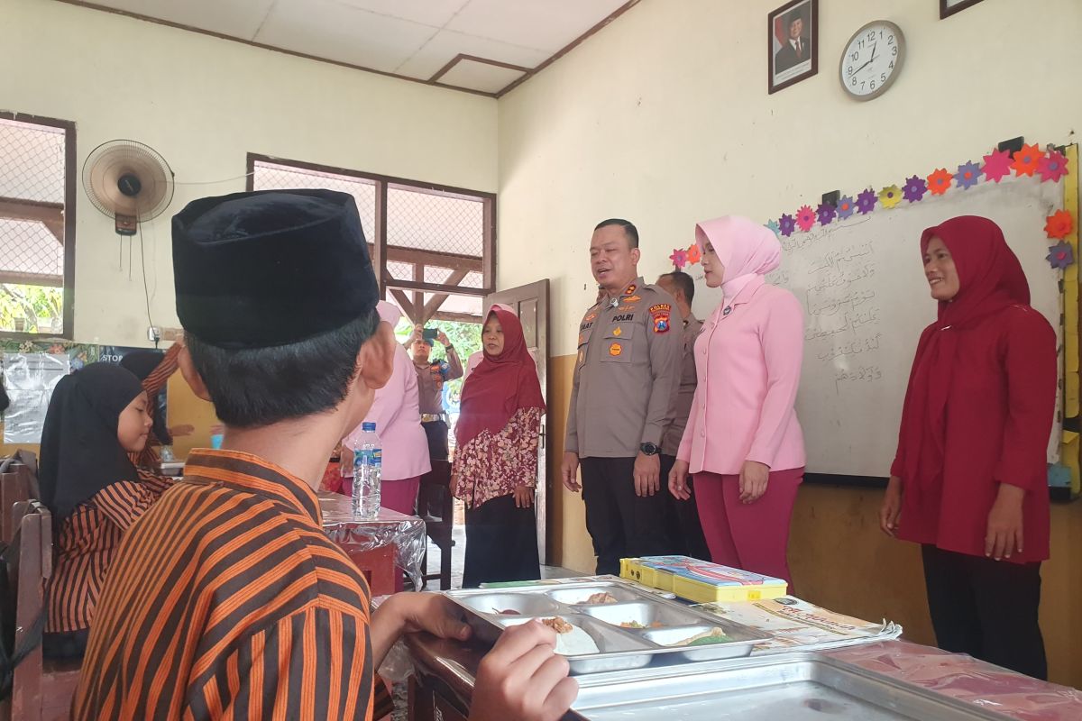 SPPG Polres Tulungagung II mulai beroperasi, sediakan seribu porsi MBG