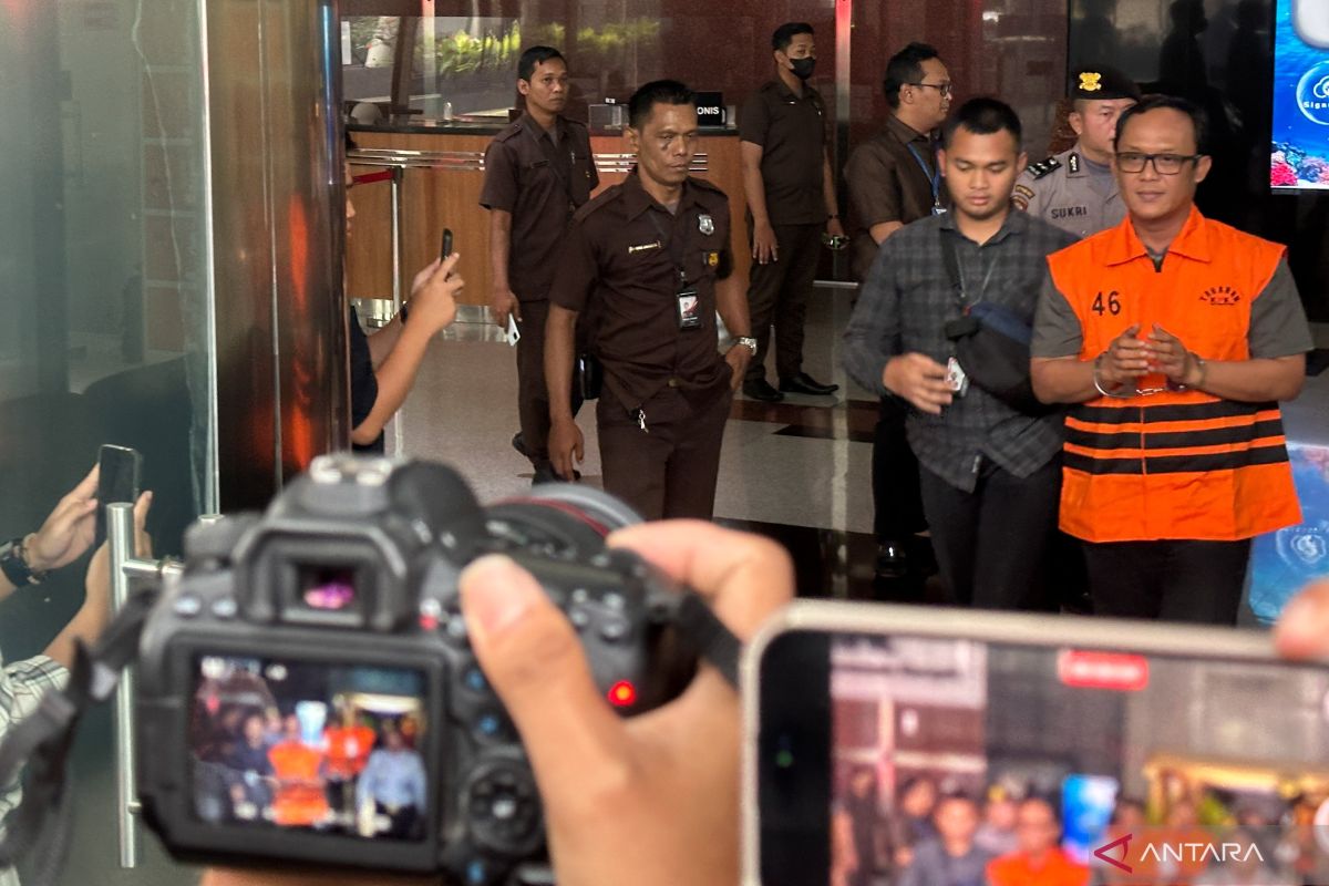 KPK: Bupati Lampung Tengah tunjuk langsung rekanan milik timses pilkada