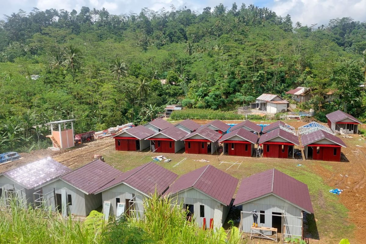 Pemkab Banjarnegara percepat huntara bagi penyintas longsor Pandanarum