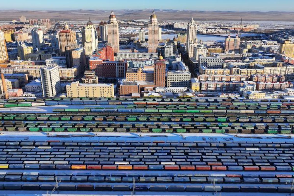 Perdagangan luar negeri China tunjukkan vitalitas yang kuat