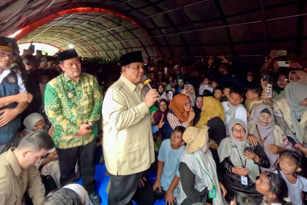 Di Aceh, Presiden ungkap simpati & komitmen percepat pemulihan bencana