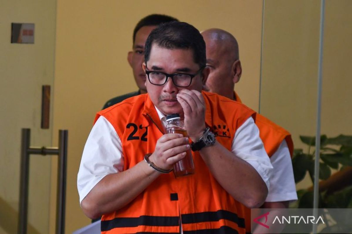 Eks Dirut PGN Hendi Prio sakit, sidang perdana korupsi gas ditunda