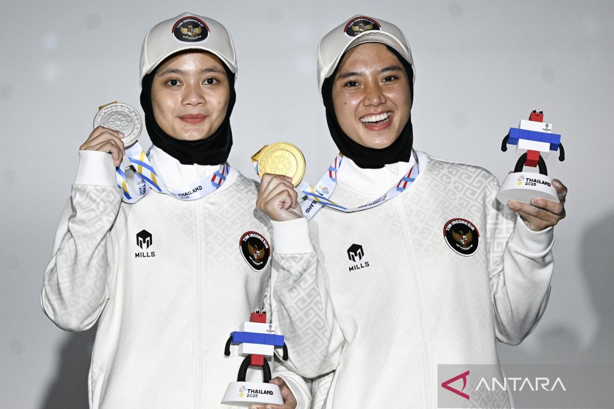 Indonesia borong medali final speed panjat tebing putra putri SEA Games 2025