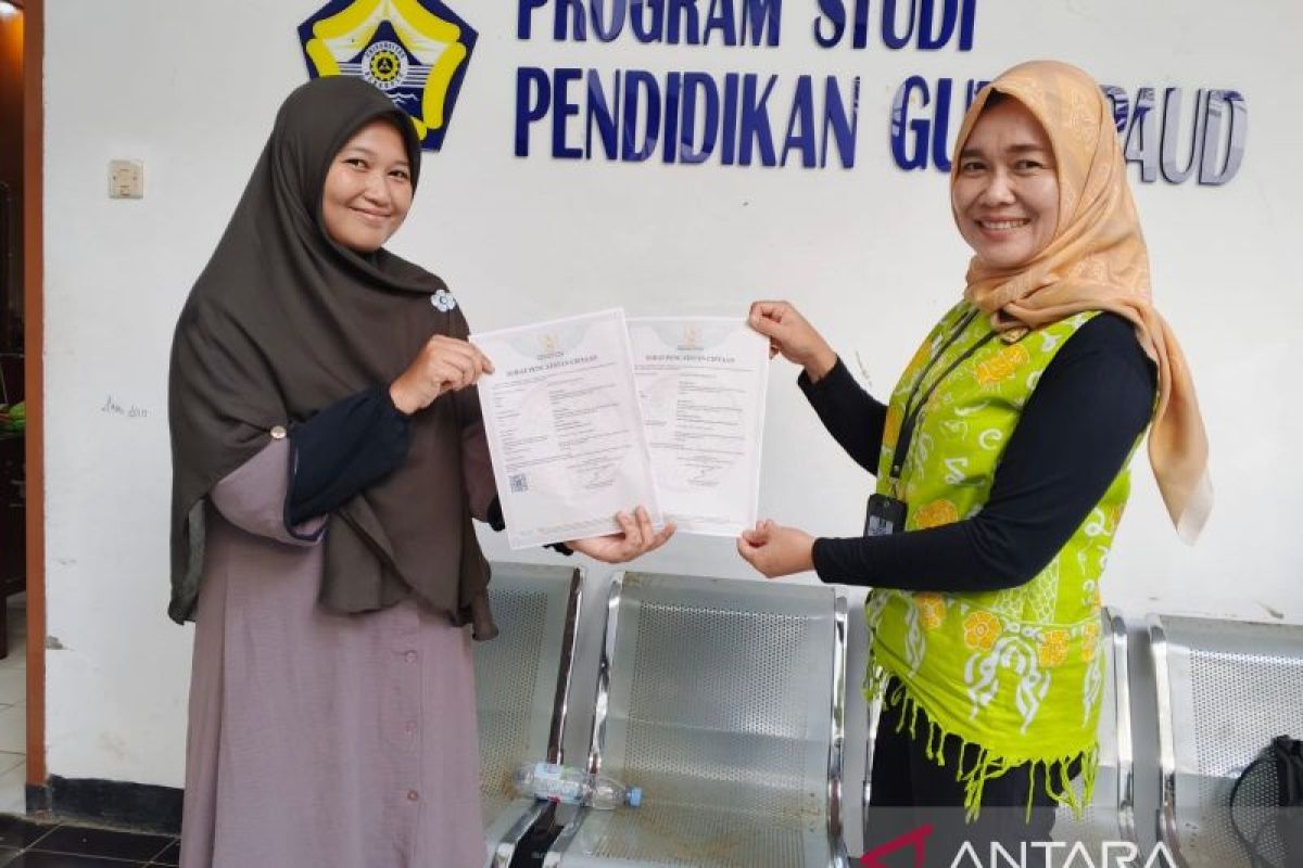 Kanwil Kemenkum Bengkulu dampingi dosen dan mahasiswa UNIB, 21 Hak Cipta PG-PAUD resmi tercatat di DJKI