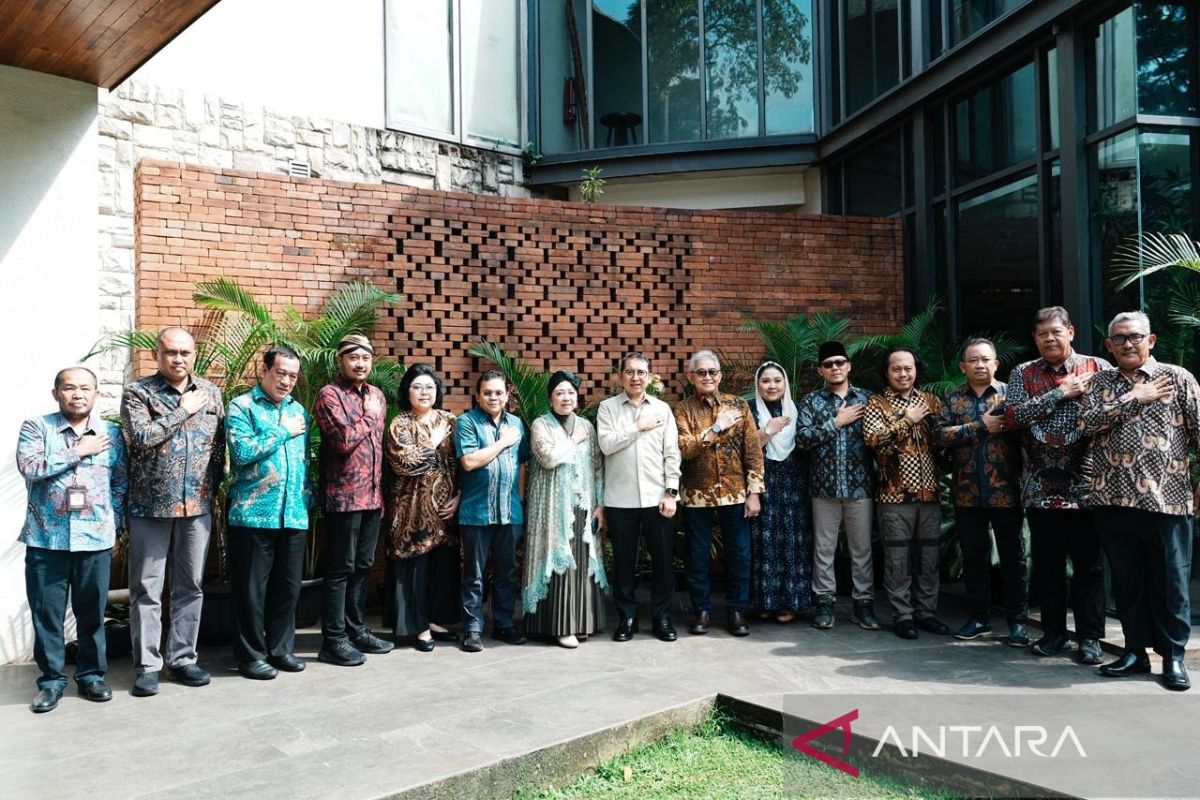 Kemenbud fasilitasi dialog keluarga Keraton Solo dorong pelestarian