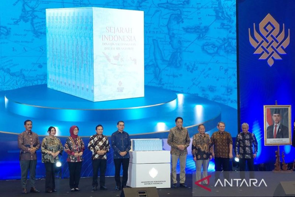 Menbud luncurkan buku sejarah berbasis perspektif Nusantara