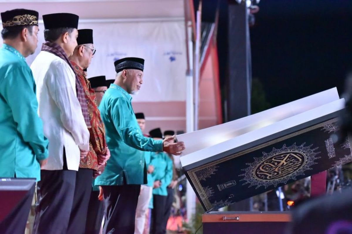 Gubernur Mahyeldi buka MTQ ke-41 Sumbar 2025 di Kota Bukittinggi