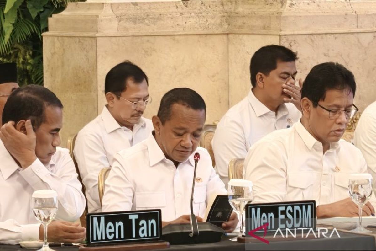 Bahlil: Realisasi subdisi dan kompensasi listrik capai Rp210 triliun