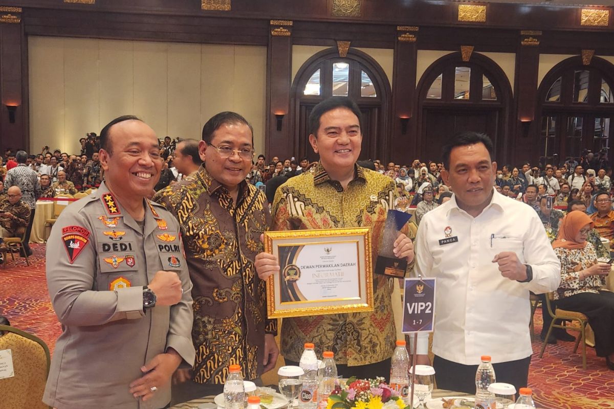 Sekjen berkomitmen DPD terus jalankan UU KIP usai terima penghargaan