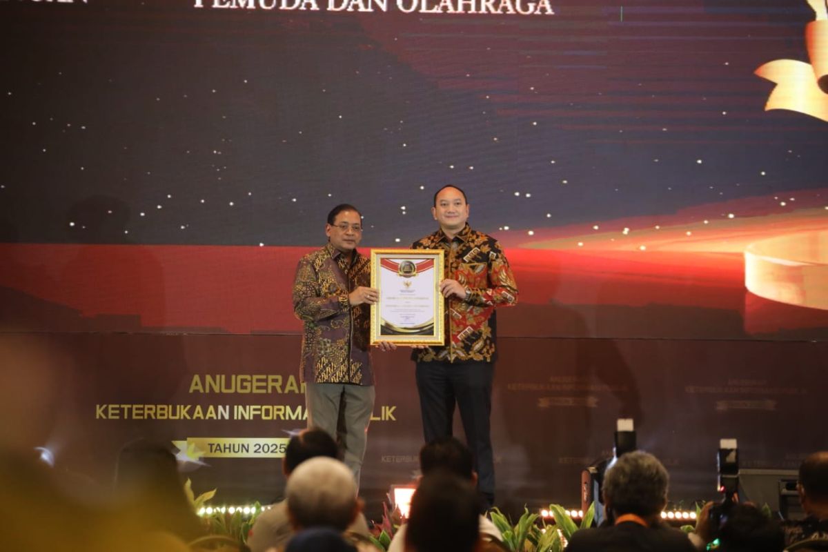 Gerindra raih penghargaan KIP sebagai partai politik paling informatif