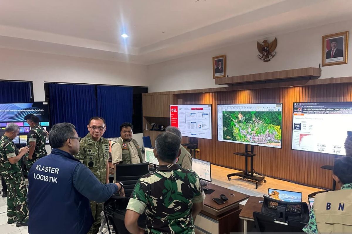 Indonesia establishes National Crisis Center after floods, landslides