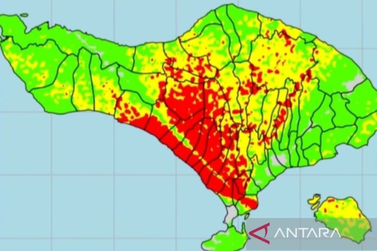 BMKG ungkap ada 65.053 sambaran petir di Bali pada 8-14 Desember
