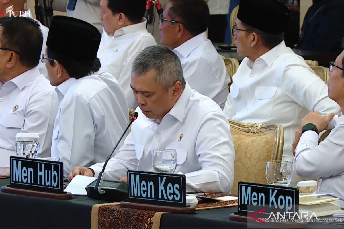 Lonjakan Nataru, pemerintah siapkan transporasi untuk 119,5 juta orang